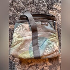 Safety 1st Gray and Green Storage Bag